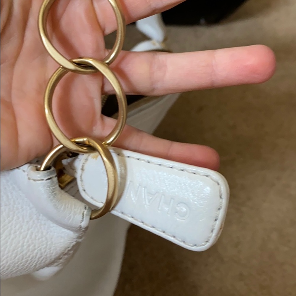 Chanel - Picture 5 of 10